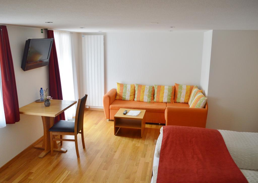 Obergesteln Hotel Grimsel חדר תמונה