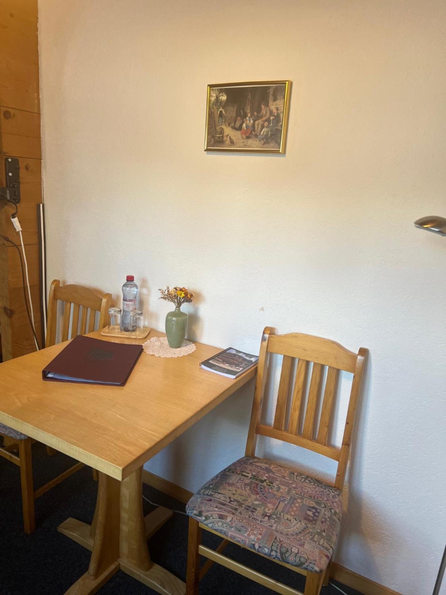 Obergesteln Hotel Grimsel מראה חיצוני תמונה